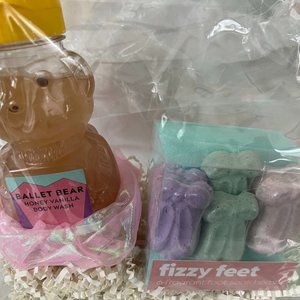 Covet Dance Bath Bundle - Fizzy Feet Bath Bombs and Honey Vanilla Body Was